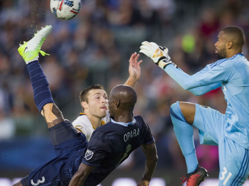 VIDEO: Ike Opara's insane finish rounds out wild day in MLS