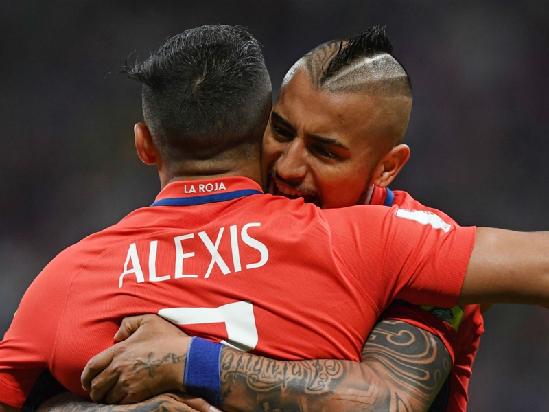 'Sanchez and Vidal are best in the world' - Conte keen on signing Chilean duo