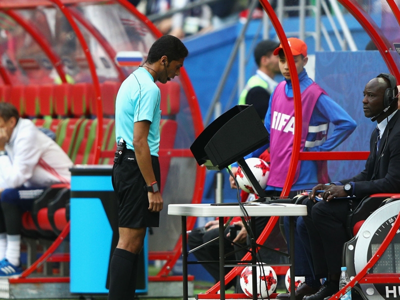 FIFA referees chief praises VAR but sees work to be done