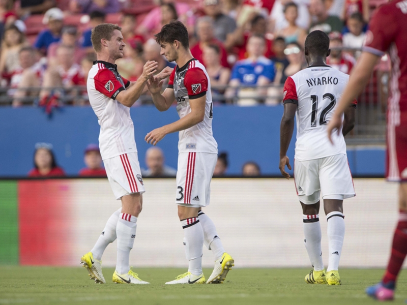VIDEO: Ian Harkes scores first MLS goal with sidefoot stunner