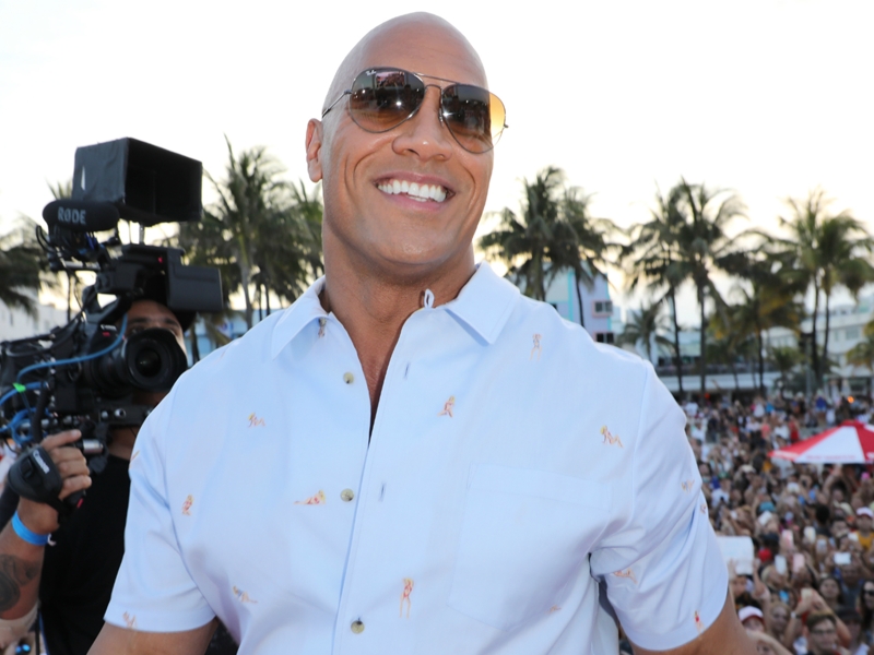 Manchester United rub shoulders with The Rock and Hollywood stars