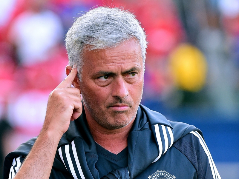 Man Utd complete the signing