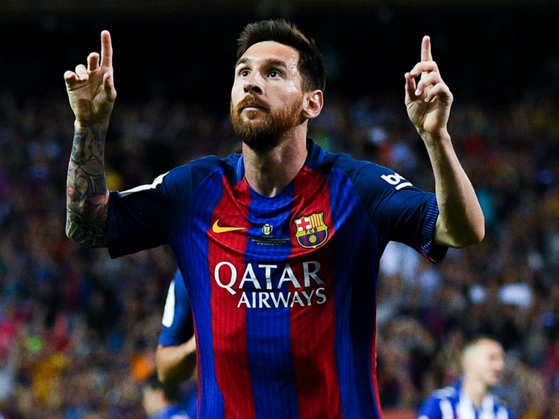 Messi a machine built for football - Xavi