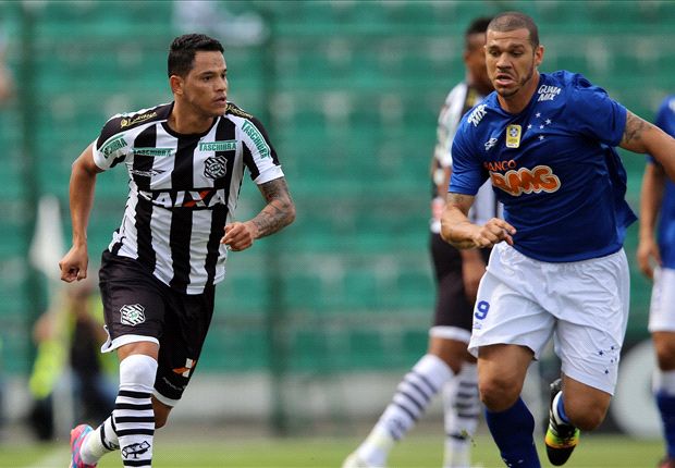 Figueirense 1 x 1 Cruzeiro: catarinenses arrancam empate nos acréscimos