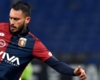 ¡Se acerca a la U! Genoa oficializó rescisión de contrato de Mauricio Pinilla
