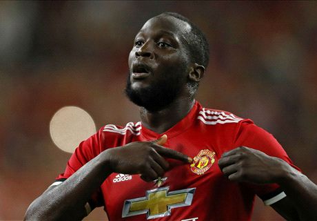 Lukaku shines in Man Utd victory
