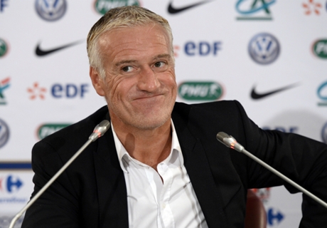 Deschamps renovó hasta 2018