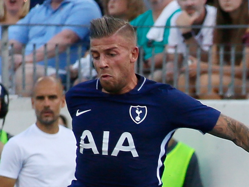 Alderweireld unfazed by Spurs' lack of transfer activity