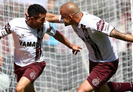 Lautaro Acosta en la mira del León