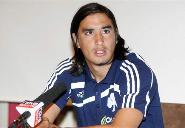 Transfert - Leto signe à catane