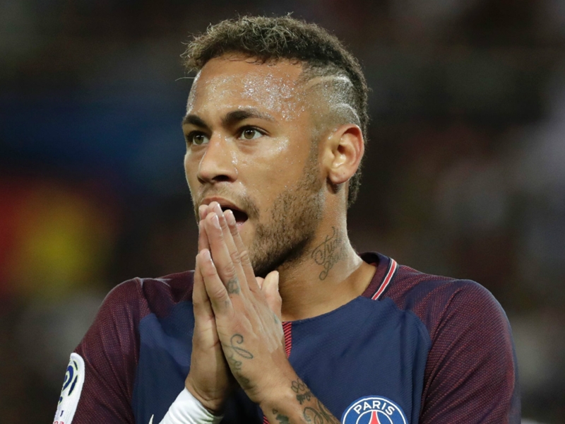 Barcelona will struggle without Neymar and Real Madrid have a stronger squad, says Mendieta