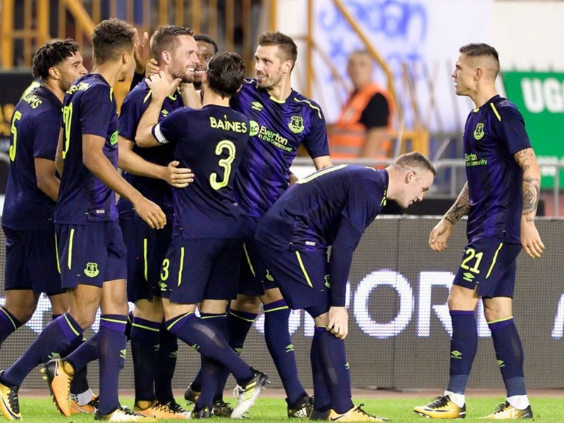 Hajduk Split 1 Everton 1 (1-3 agg): Sigurdsson wonder strike seals Europa League group spot
