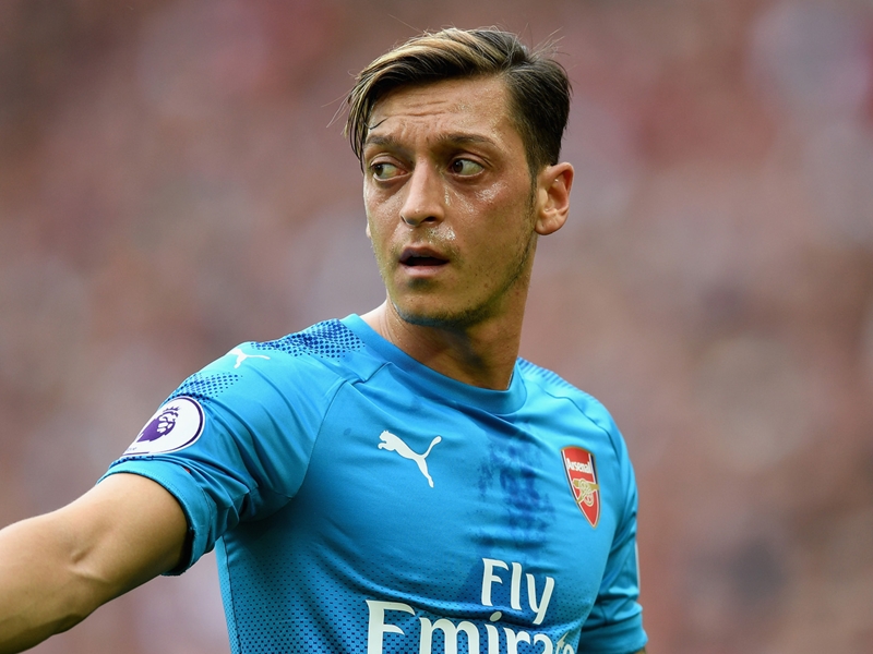 ‘Stop talking, start supporting!’ - Ozil tears into Arsenal critics