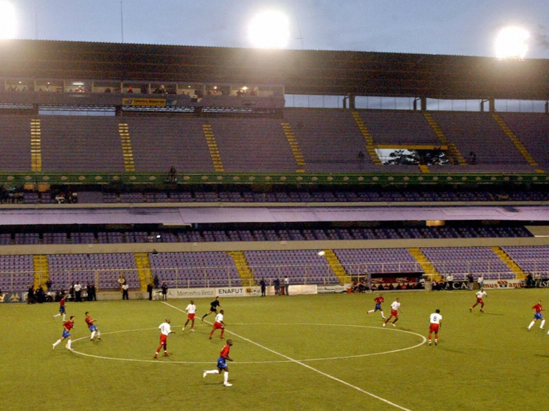 Saprissa stadium evacuated after bomb threat