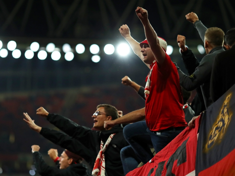 How were thousands of Koln fans able to storm the Emirates Stadium?