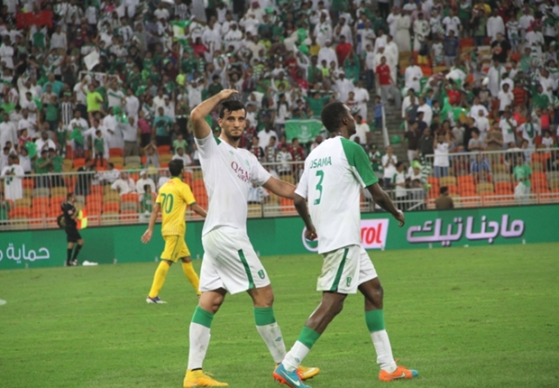 يعود الفضل في تفوق الأجانب إلى المهاجم السوري عمر السومة الذي سجل 12 هدف استحق لقب الهداف 