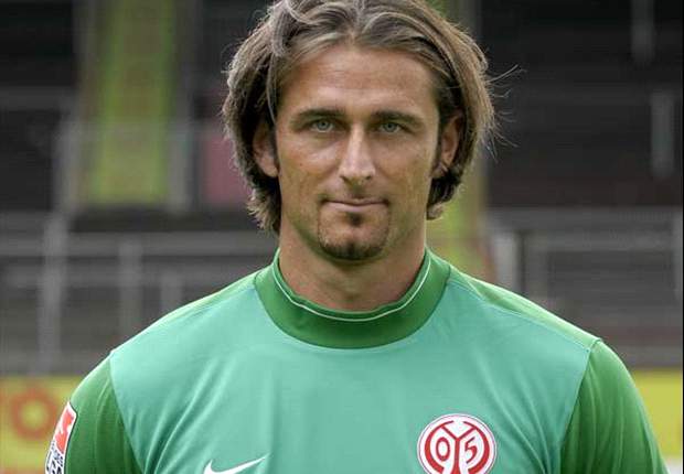 Man of the Match: <b>Heinz Müller</b> - 53308_heroa