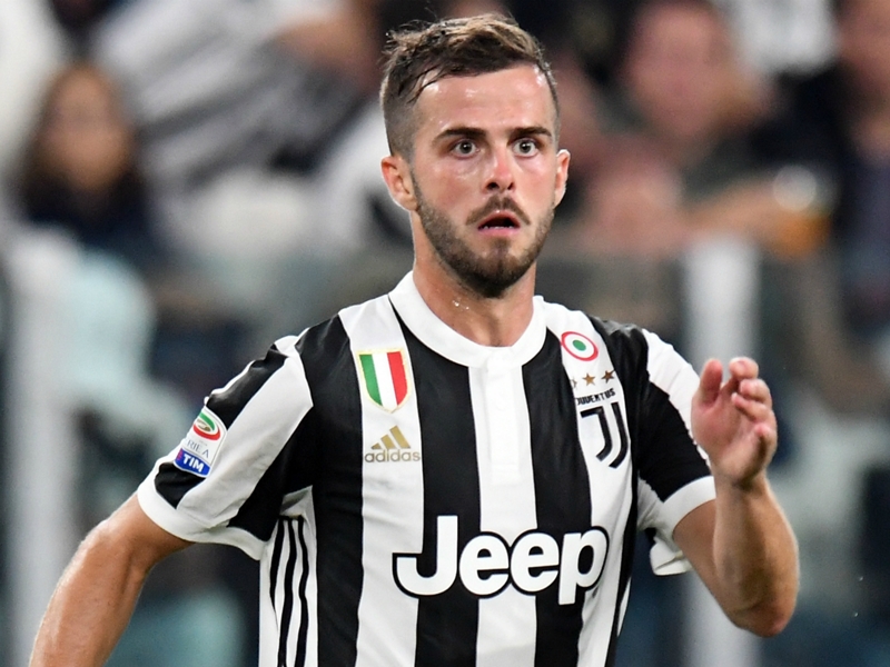 Pjanic set to miss a month and World Cup qualifiers with thigh injury