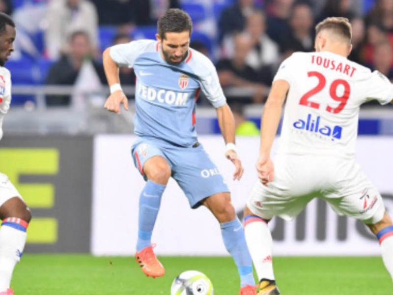 Lyon 3 Monaco 2: Magnificent Fekir sees off champions