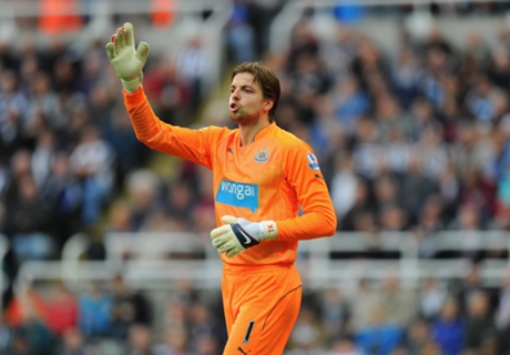 Tim Krul Senang Kalahkan Hull City