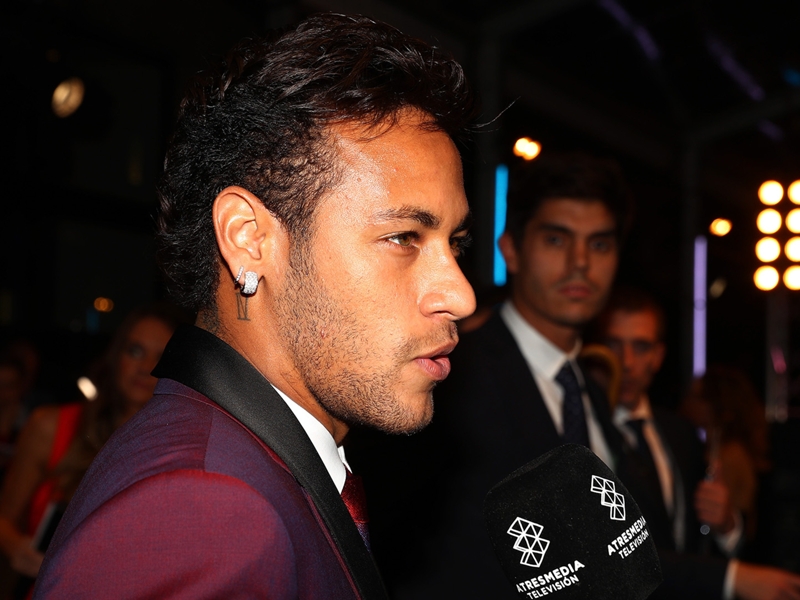 'I spoke to Bartomeu in a normal fashion' - Neymar offers olive branch to Barca president