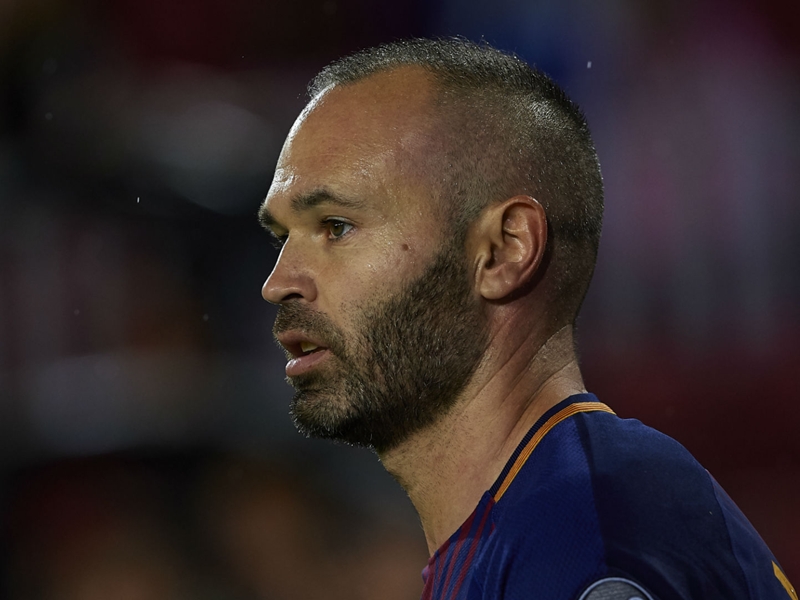 Iniesta returns to Barca squad for Sevilla clash