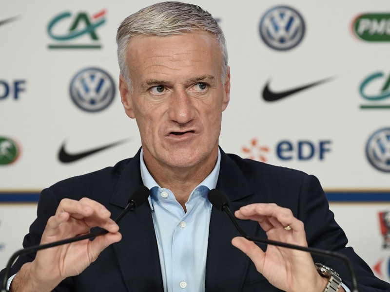 Bleus, Deschamps : "Irrationnel de remettre en cause Griezmann"
