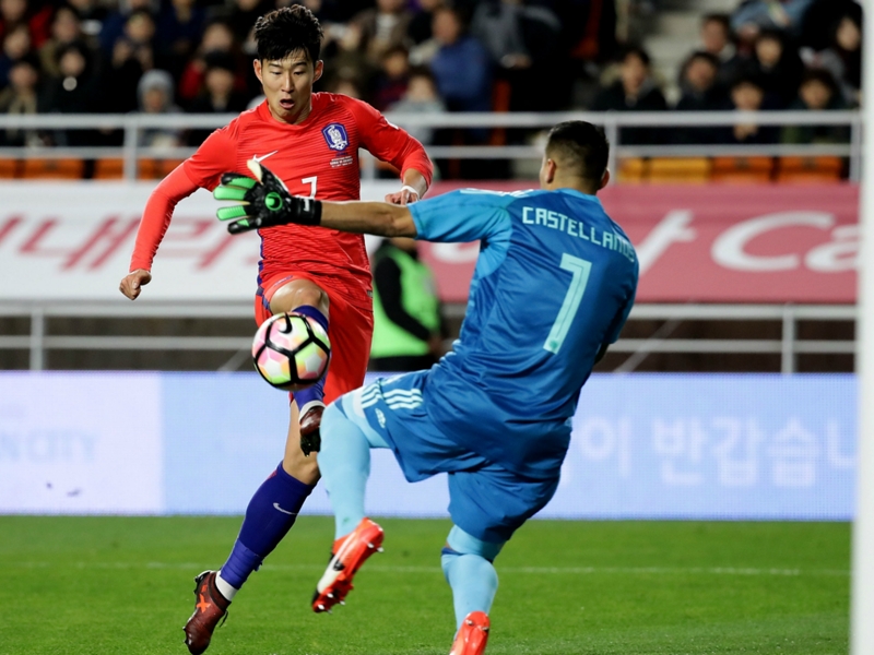 South Korea 2 Colombia 1: Son shines to give Shin first win