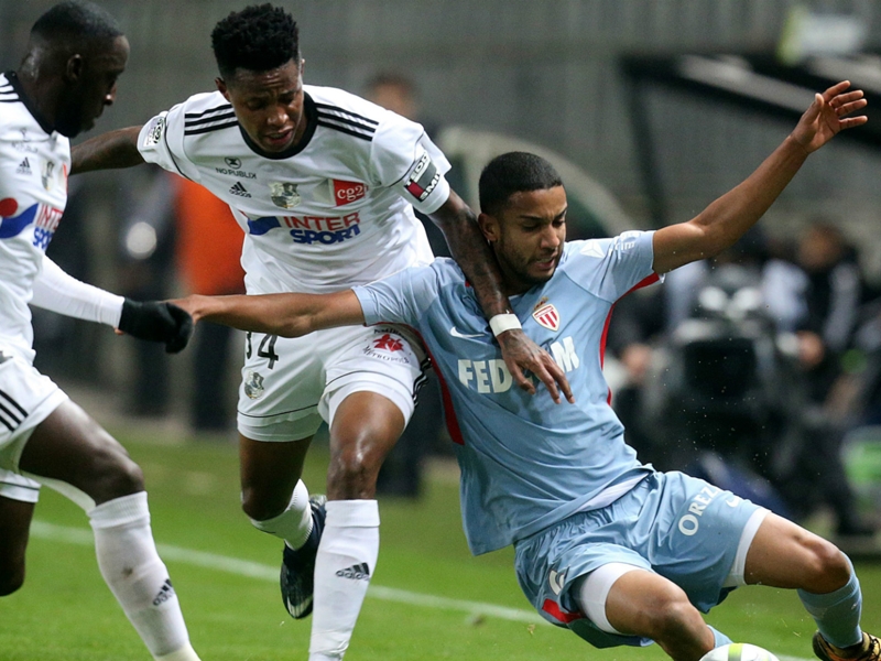 Amiens 1 Monaco 1: Jovetic rescues point but champions give PSG boost