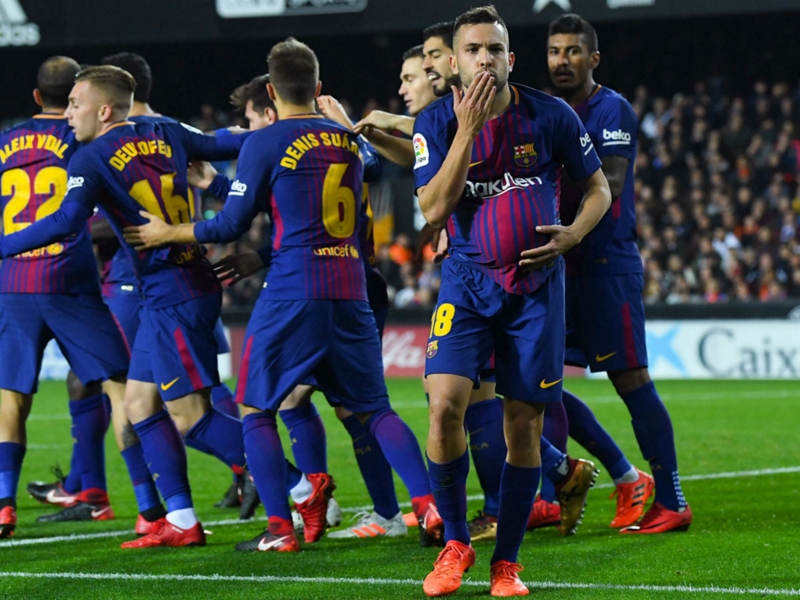 Valencia 1 Barcelona 1: Alba saves Barca after officials deny certain Messi goal
