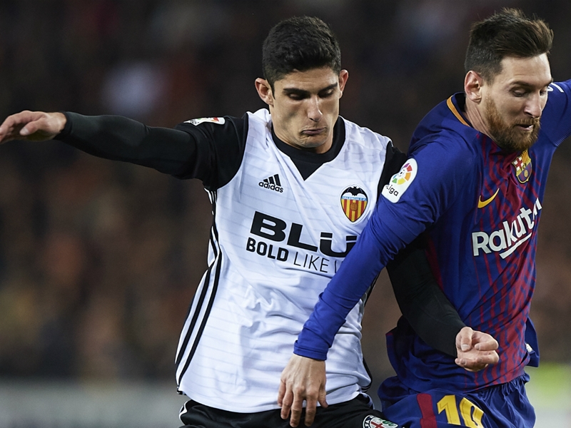 Valencia's Guedes to undergo foot surgery