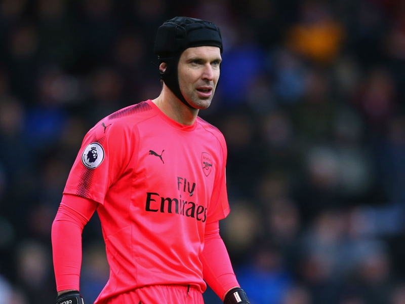 Cech to join Premier League 40 club? Wenger sees years left in Arsenal keeper