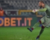 Il tiro di Milinkovic che ha sfiorato il goal Il tiro di Milinkovic che ha sfiorato il goal