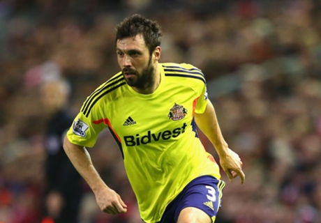 Ex-Liverpool defender joins Orient