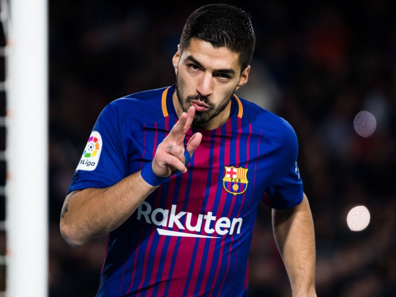 Suarez tempers Clasico fever: 'There are other challengers'