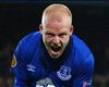 Naismith signs Everton contract extension