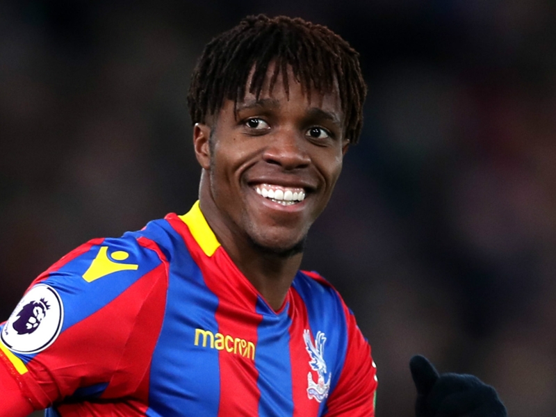 Roy Hodgson vows to ease Zaha in