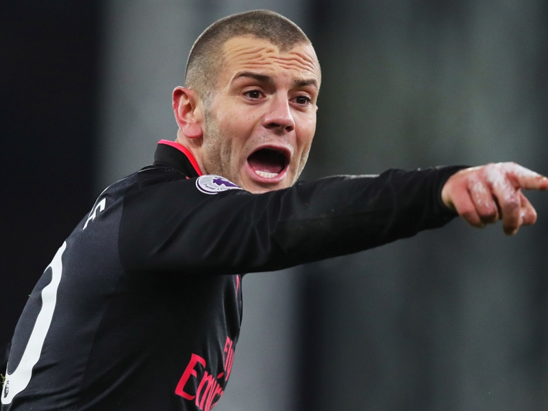 Wilshere confident of signing new deal with Arsenal
