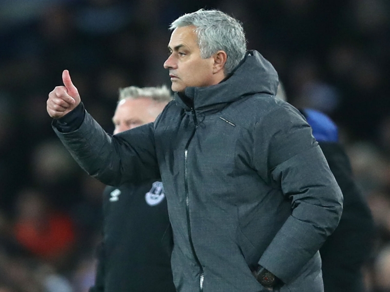 Mourinho salutes 'top class' Man United after breaking winless run