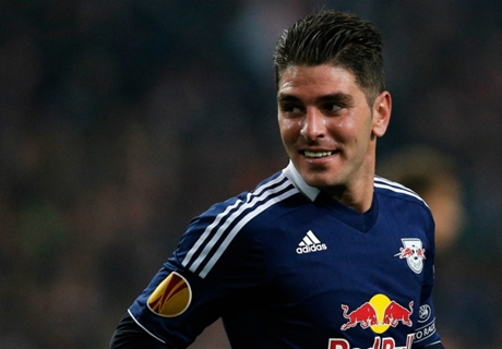 Le trio des Red Bull représente l'équipe du premier tour en UEFA Europa League