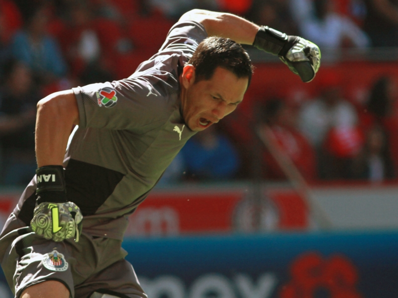 Chivas, Cruz Azul seeking to re-establish place among Mexico's 'grandes'