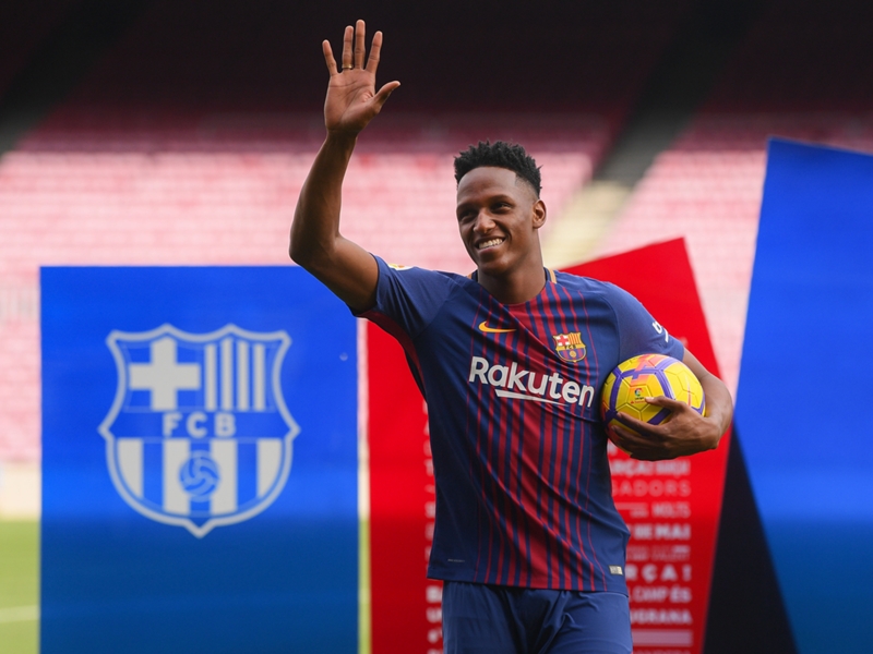 Barcelona reveal Yerry Mina's squad number