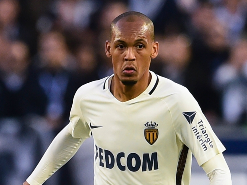 Mercato - Fabinho, le milieu de Monaco, calme le jeu sur les rumeurs l'envoyant au PSG