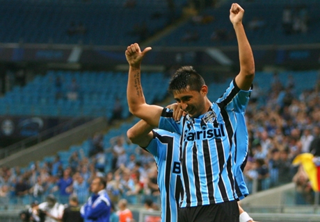 Gremio goleó a Inter en el clásico