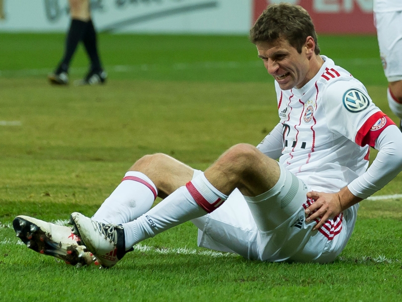 Muller suffers thigh injury in Paderborn thrashing