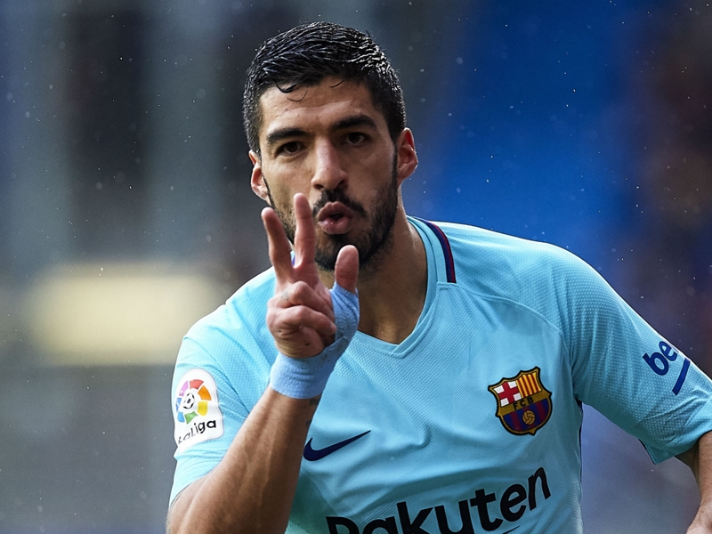 EIbar 0 Barcelona 2: Suarez and Alba seal points as Orellana sees red