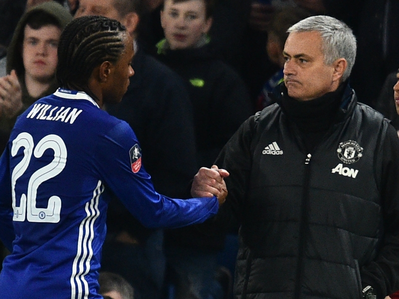 Willian fuels Man Utd rumours: I want to play for Mourinho again