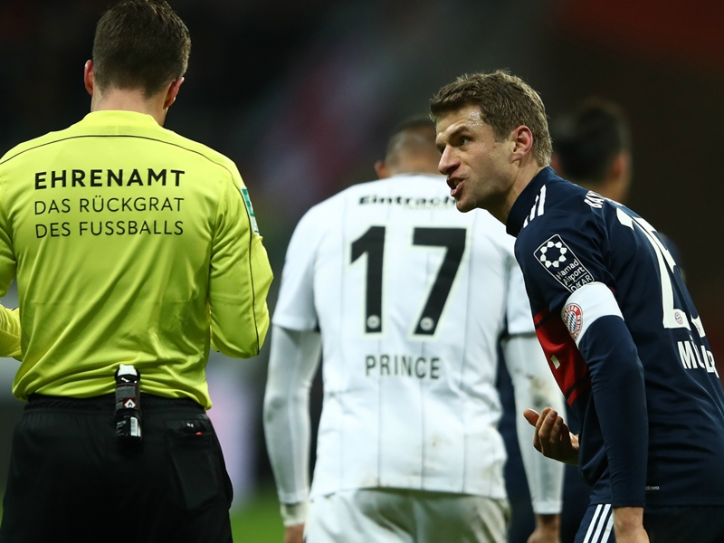 'People like to complain' - Bayern Munich's Muller backs VAR