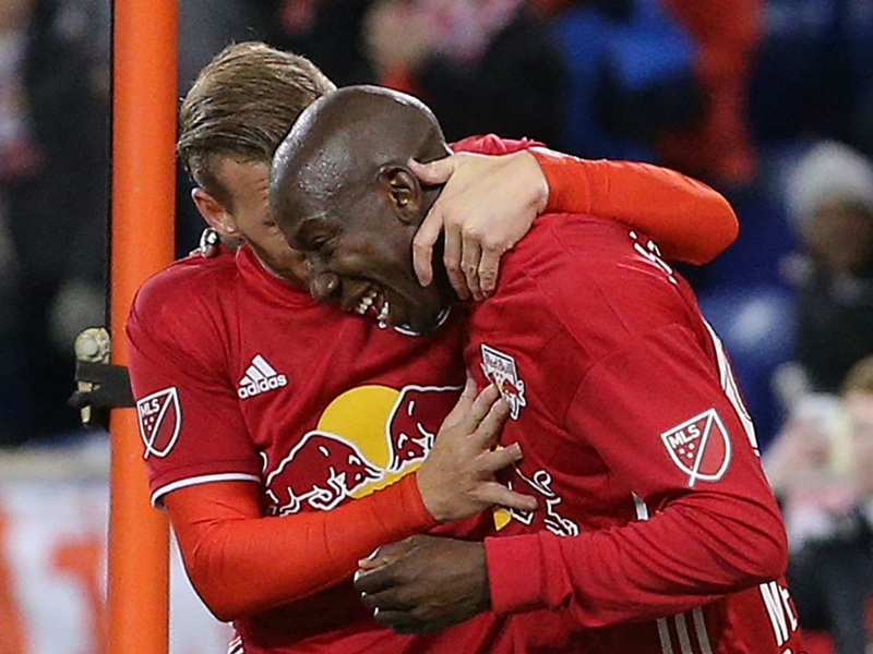 MLS Review: Wright-Phillips lifts Red Bulls, Crew win again