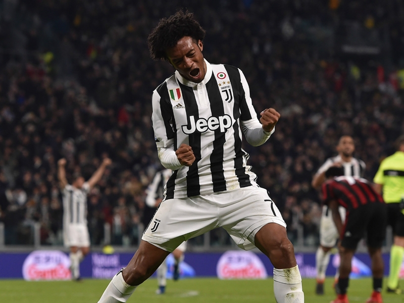 Cuadrado polls internet after Ronaldo takes shirt number